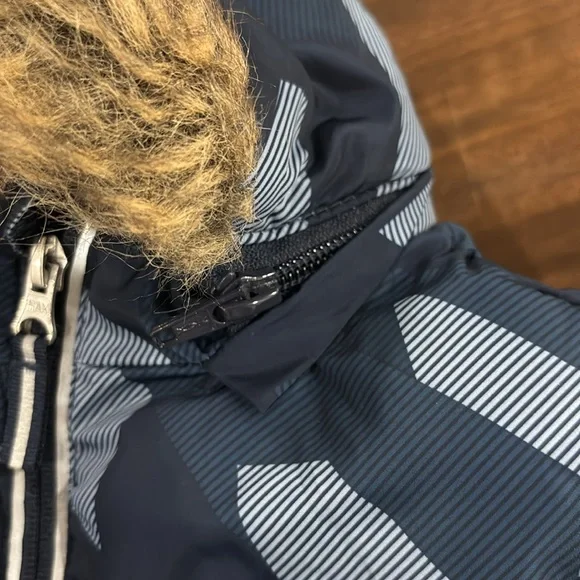 Puffer Coat with Hood - Picture 6 of 15